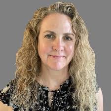 Abby Burke's Instagram, Twitter & Facebook