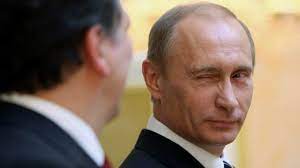 Все это время путин не переставал улыбаться, почему не среагировал на предупреждение кинга? Canal Putin Pokoryaet Rossiyan Ulybkoj Dzhokondy I Koketstvom Izabel Adzhani Inotv