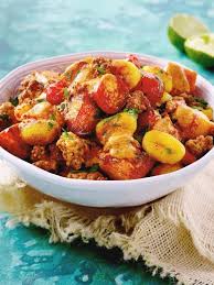 Alles Was Wir Lieben In Einem Schnellen Gericht Vereint Susskartoffel Gnocchi Und Hack Gnocchipfanne Gno Rezepte Fleisch Gerichte Gerichte Mit Hackfleisch