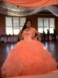 Coral Quinceanera Dresses For Damas Google Search Quince Dresses Quinceanera Dresses Pretty Girl Dresses