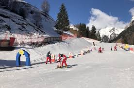 Trotz corona ziehen die skigebiete in österreich viele wintersportler an. Was Bedeutet Corona Fur Den Winter 2020 21 Skigebiete Test Magazin