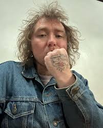 Nicholas Rattigan's Instagram, Twitter & Facebook