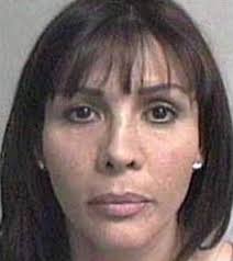 Yeryüzünün en ünlü suçlusu el chapo guzman abd'de ömür boyu hapis cezası alırken, ortaya çıkanlar dünyanın buz kesmesine yol açtı. El Chapo Season 1 Who Is El Chapo S Wife Meet The Drug Lord S Four Brides Tv Radio Showbiz Tv Express Co Uk