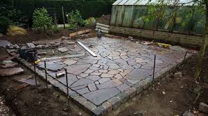 Kg fliesen schmickler gmbh fliesenforum karlsruhe gmbh adam schütz gmbh natursteinbetrieb anlieferung, asphalt. Polygonalplatten Verlegen Terrassengestaltung Mit Naturstein Porphyr Youtube