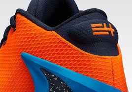 Inside the chase for the nba sneaker market's biggest free agent: Giannis Antetokounmpo Nike Shoes Zoom Freak 1 Release Date Sneakernews Com