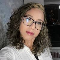 100+ perfiles de «Castillón»