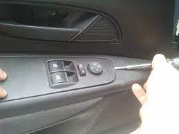 Camı az açık olan arabanın kapısı nasıl açılır? Fiat Punto Grande Punto Punto Evo Bravo Fiat Turkiye Forumu