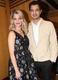 Γιάννης χριστοδουλάτος, sweetspot directed by george. Goneis Eginan H Tzenh 8ewna Kai O Dhmos Anastasiadhs H Prwth Fwtografia 4moms