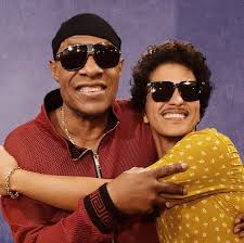 Wholesome content for your timeline. Go Hug somebody you love today 🤗 I  love you Stevie.