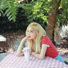 The latest media tweets from jinsoul pics (@jinsoulpic). Wallpaper Jinsoul Loona Women Asian 2362x2362 Yeah 1426389 Hd Wallpapers Wallhere