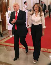 Casual Friday Melania And Ivanka Both Wear Pants At The White House Trump Fashion Donald And Melania Trump First Lady Melania Trump
