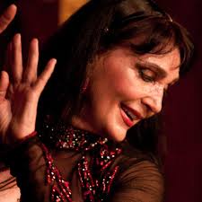 New Choreography releasing for “ZOO” by Shakira from Thu 18 Dec, 7pm  onwards! Lots of footwork & some crazy new moves to learn! Come in your  animal inspired outfit or in purple