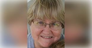 Amanda Helson's Instagram, Twitter & Facebook