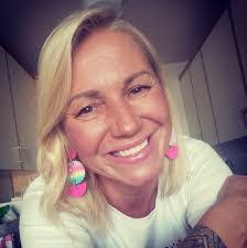 Barbara Ferlin's Instagram, Twitter & Facebook