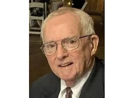 Steve Quesnel's Instagram, Twitter & Facebook