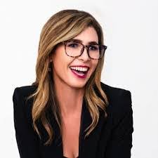 Lisa Blosser's Instagram, Twitter & Facebook