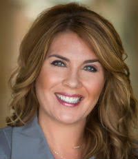 Robin Roberson's Instagram, Twitter & Facebook