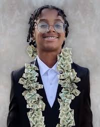 Jordyn Hicks's Instagram, Twitter & Facebook