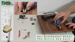 Wenn sie angelköder selber machen und diese mit lockstoffen raffinierter machen wollen, sollten sie diese vor dem verkneten über das brotinnere geben, um alles gut miteinander zu vermischen. Koder Selber Bauen Der Bierdeckel Koder Bottle Cap Lure Youtube