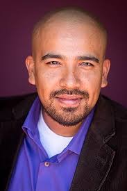 Omar Angulo's Instagram, Twitter & Facebook