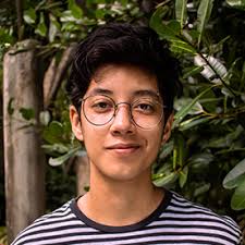 Nicole Sang's Instagram, Twitter & Facebook