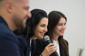 Lushnje. Mirënjohje për punën dhe angazhimin e palodhur çdo anëtari të  familjes tonë politike🌹dhe çdo qytetari që na besoi më 11 maj. Bashkë për  të bërë edhe më shumë. Punë e projekte