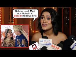 Yeh Rishta Kya Kehlata Hai' Actor Shivangi Joshi'S Mushy And Full-Filled  Pictures From The Sets Of The Serial In Bridal Lehenga Is Winning The  Internet
