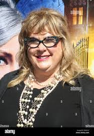 Colleen West's Instagram, Twitter & Facebook