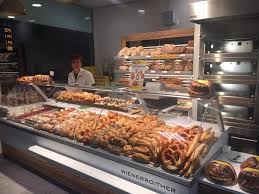 Silvia Ist Bereit Backerei In Der Tankstelle Am Sudring Food Essen Bakery Backerei Snack Bread Brot Backerei Essen Snack