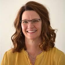 Deb Hessling/Real Estate Associate