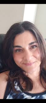 Renee Ladd's Instagram, Twitter & Facebook