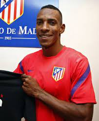 Colombian defender who joined cruz azul in 2012; Luis Amaranto Perea Wikipedia La Enciclopedia Libre