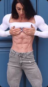 Vika Pogribnyak's ripped-physique-nude-display