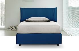 I prezzi letti una piazza e mezzo a prezzi scontati possono essere maggiormente convenienti quando, oltre all'acquisto del letto, si ha la certezza di acquistare un letto contenitore, che permetta di inserire al. Materasso E Letto Contenitore