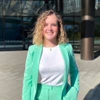 Bic (bank identifier code) und bankleitzahl (blz) von deutsche bank mit sitz in 77902 lahr nachschlagen. Aileen Fischer Financial Supply Chain Client Service Officer Deutsche Bank Linkedin