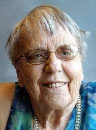 Beverly Harless's Instagram, Twitter & Facebook