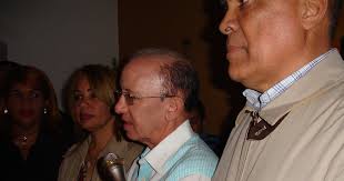 Hipólito obtiene 54 votos en referéndum realizado por Amable Aristy en Miami