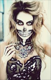 25 Kreative Halloween Make Up Ideen Skelett Kostum Selber Machen Skelett Make Up Halloween Makeup