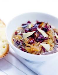 Soupe A L Oignon Parfumee Aux Algues Dulse Croutons Au Vieux Comte Pour 4 Personnes Recettes Elle A Table Recette Soupe A L Oignon Croutons Recettes De Cuisine