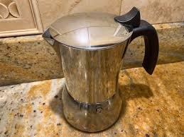 Dec 16, 2020 · a delicate stovetop kettle. Best Stovetop Espresso Makers And Moka Pots Of 2021