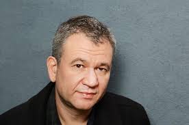 The Glamour Chase: The Maverick Life of Billy Mackenzie: Amazon.co.uk: Tom  Doyle: 9781846972096: Books