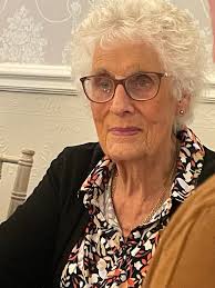 Very lovely lady sorry for the family loss she will always be remembered by  most in the group. Xxx