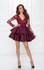 Vestiti corti eleganti per cerimonie in questa gallery vi mostriamo tutte le migliori proposte selezionate tra i nuovi abiti da cerimonia corti abiti da cerimonia e da sera liu jo: Gimnastika Svajcarski Supa Vestiti Eleganti Corti Per Ragazze Pioneerbuttonclub Org