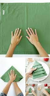 Pliage de serviette original sapin de noel. Ce Pliage De Serviette Va Epater Vos Invites A Noel Pliage Serviette Papier Noel Pliage Serviette Pliage Serviette Noel
