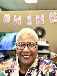 Amanda Stagg's Instagram, Twitter & Facebook