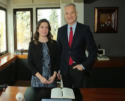 Prof Dr E Cumhur Sener Goz Hastaliklari Uzmani