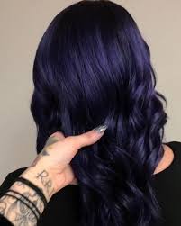 251 Me Gusta 10 Comentarios Topknot Salon Spa Topknotnh En Instagram We Re Obsessing Over This Midnight Purpl In 2020 Indigo Hair Purple Hair Cool Hair Color