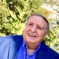 هكذا هو الموت خاصةً حين تدق طبوله الحزينة معلنة قدوم شتاء آخر ، شتاءّ يطل  بصبح رمادي قاتم يخطف زميلاً عزيزاً خسر معركته بوجه كورونا،وبموته خسرت  كسروان وجردها طبيباً خلوقاً مفعماً بالحيوية