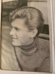 Remembering and coping with the loss of a father