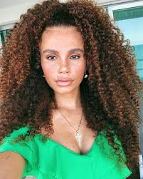 J O Y J A H Sur Instagram A Very Rare Sighting Of Me Going Out In Makeup My Eyebrows Ne Natural Hair Styles Afro Textured Hair Curly Hair Styles